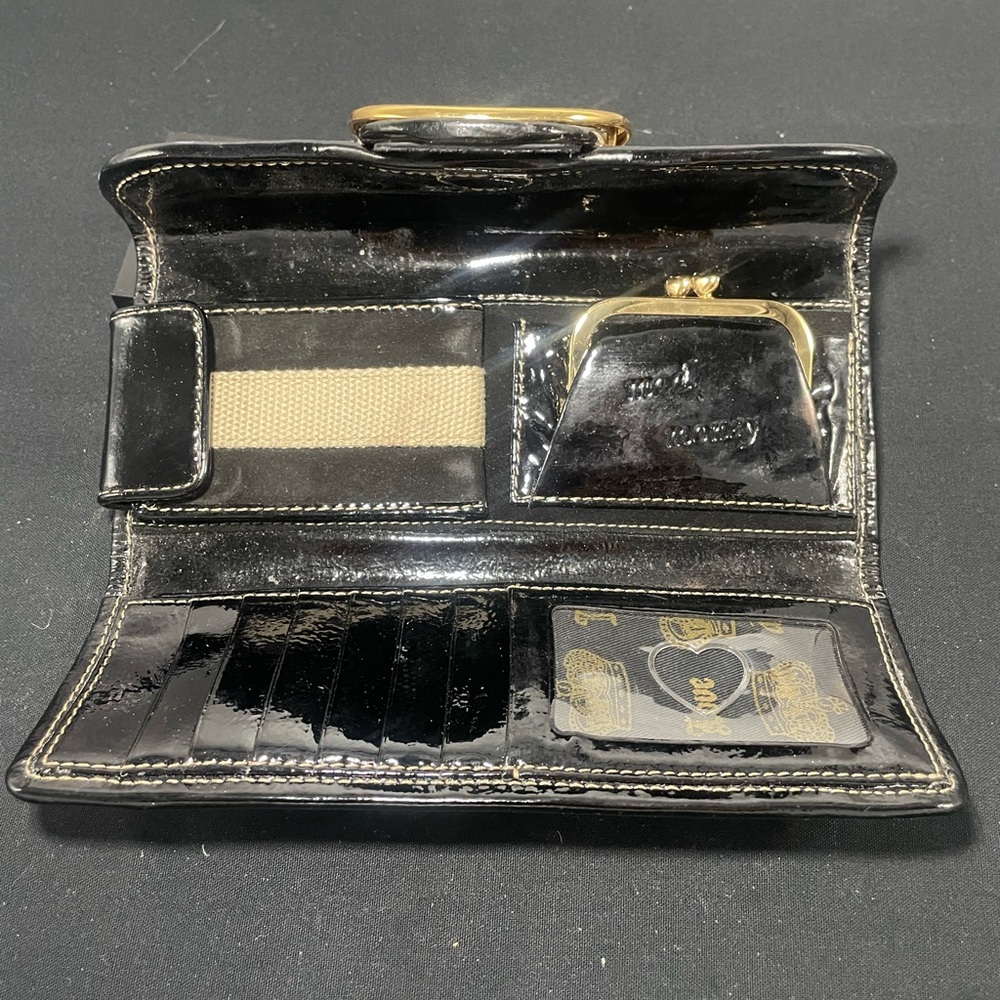 Small hand purse